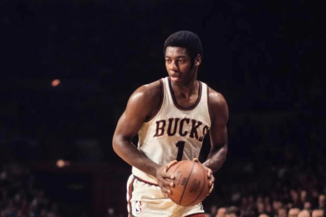 采取灵活的 采取灵活的